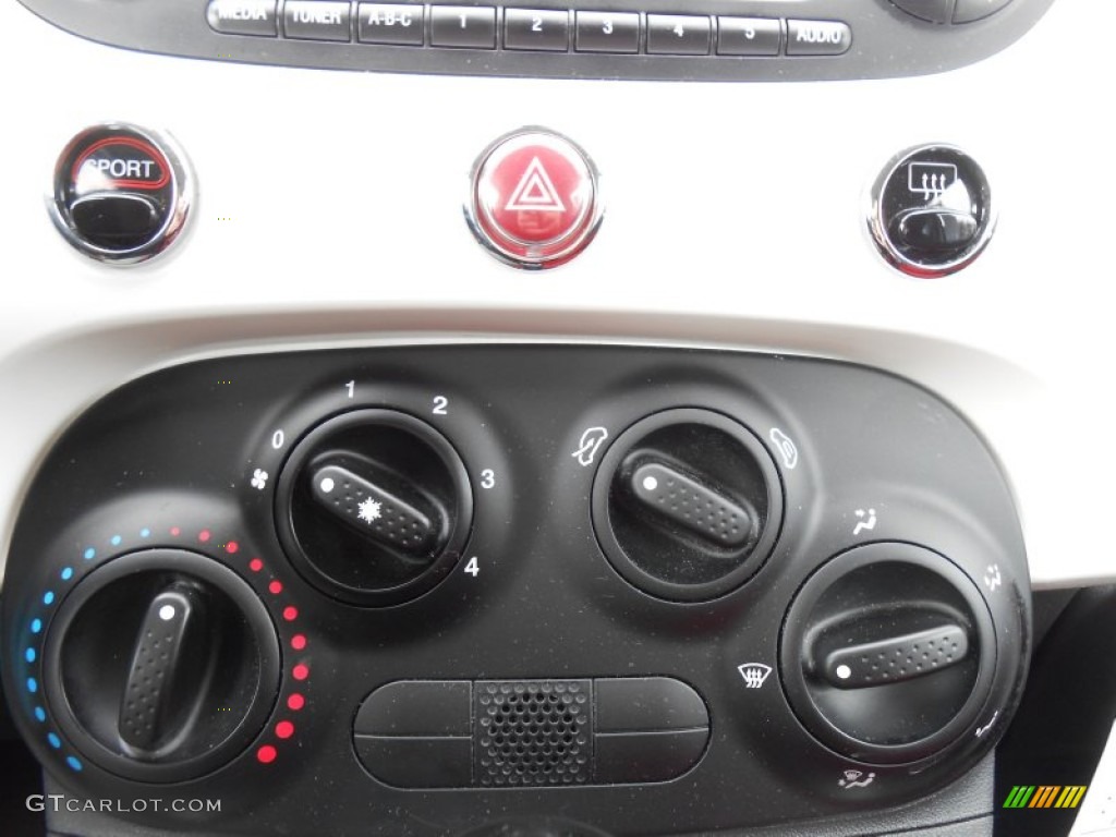 2012 Fiat 500 Pop Controls Photo #78953482