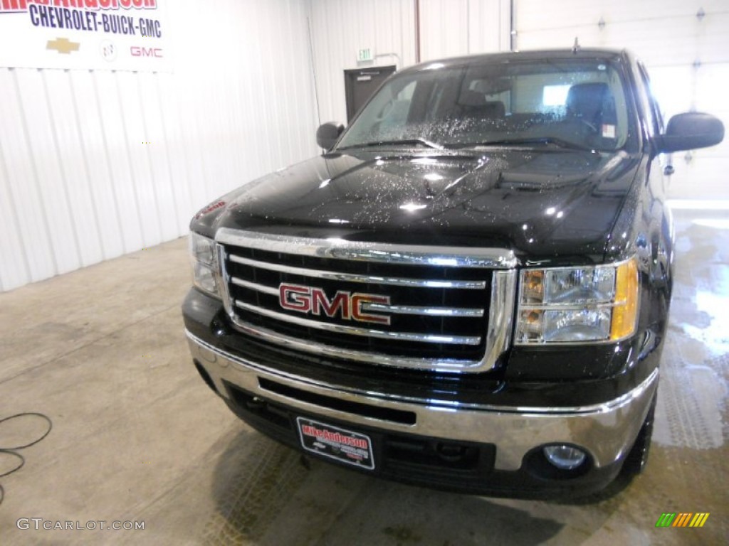 2013 Sierra 1500 SLE Extended Cab 4x4 - Onyx Black / Ebony photo #2