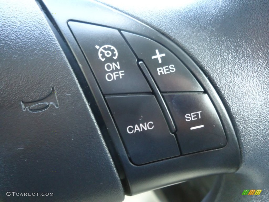 2012 Fiat 500 Pop Controls Photo #78958528
