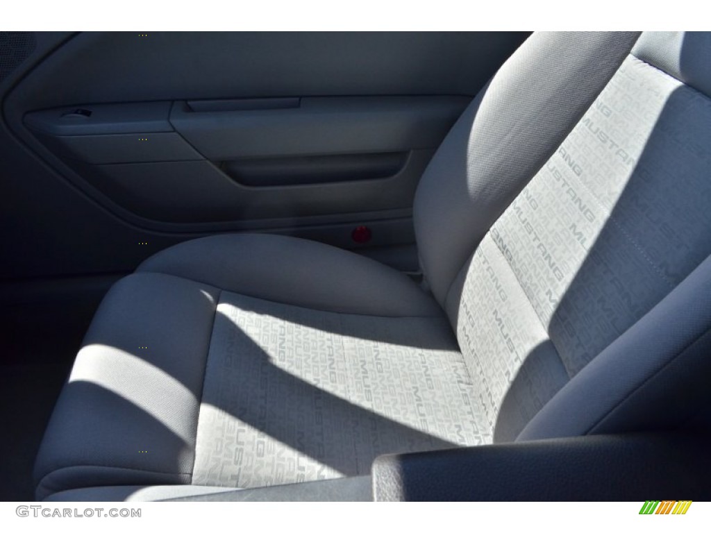 2007 Mustang V6 Deluxe Convertible - Windveil Blue Metallic / Dark Charcoal photo #17