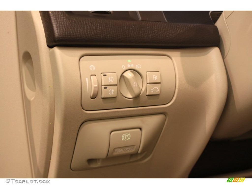 2010 XC60 T6 AWD - Barents Blue Metallic / Sandstone photo #7