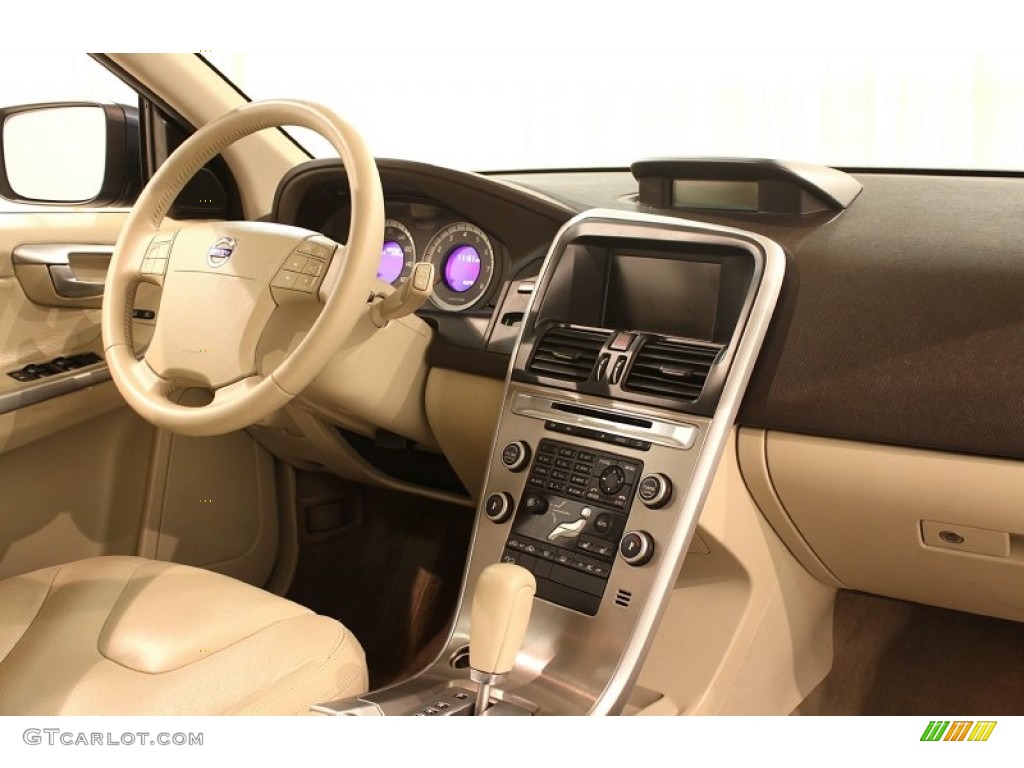 2010 XC60 T6 AWD - Barents Blue Metallic / Sandstone photo #31
