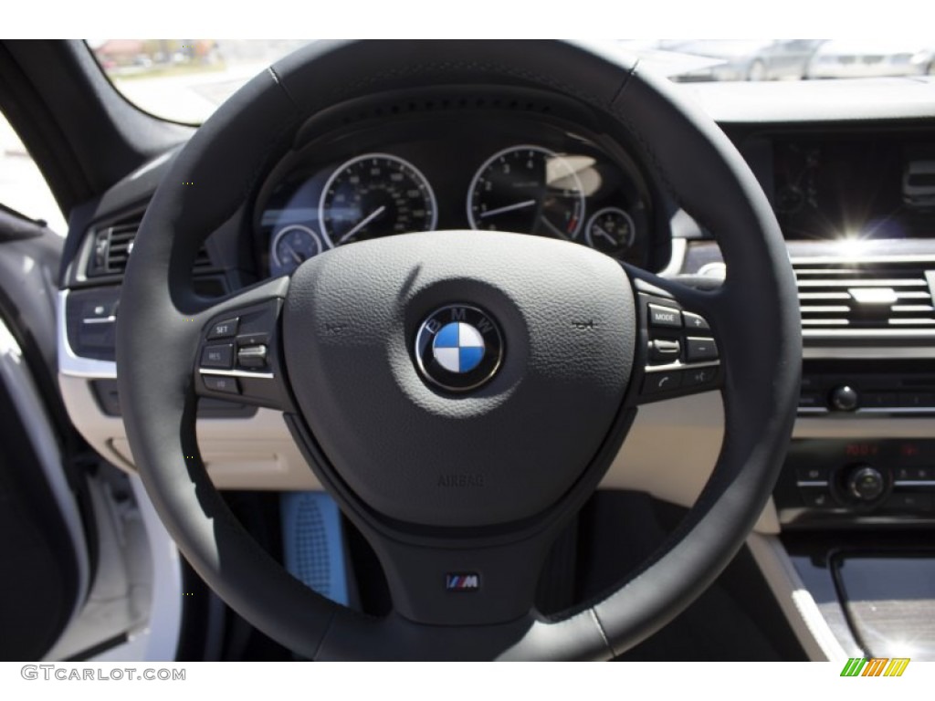 2013 BMW 5 Series 550i Sedan Oyster/Black Steering Wheel Photo #78963127