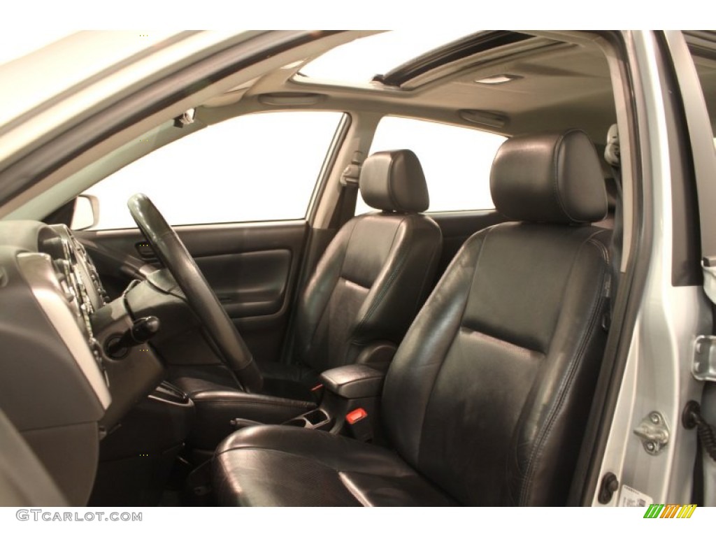 2005 Pontiac Vibe AWD Front Seat Photos