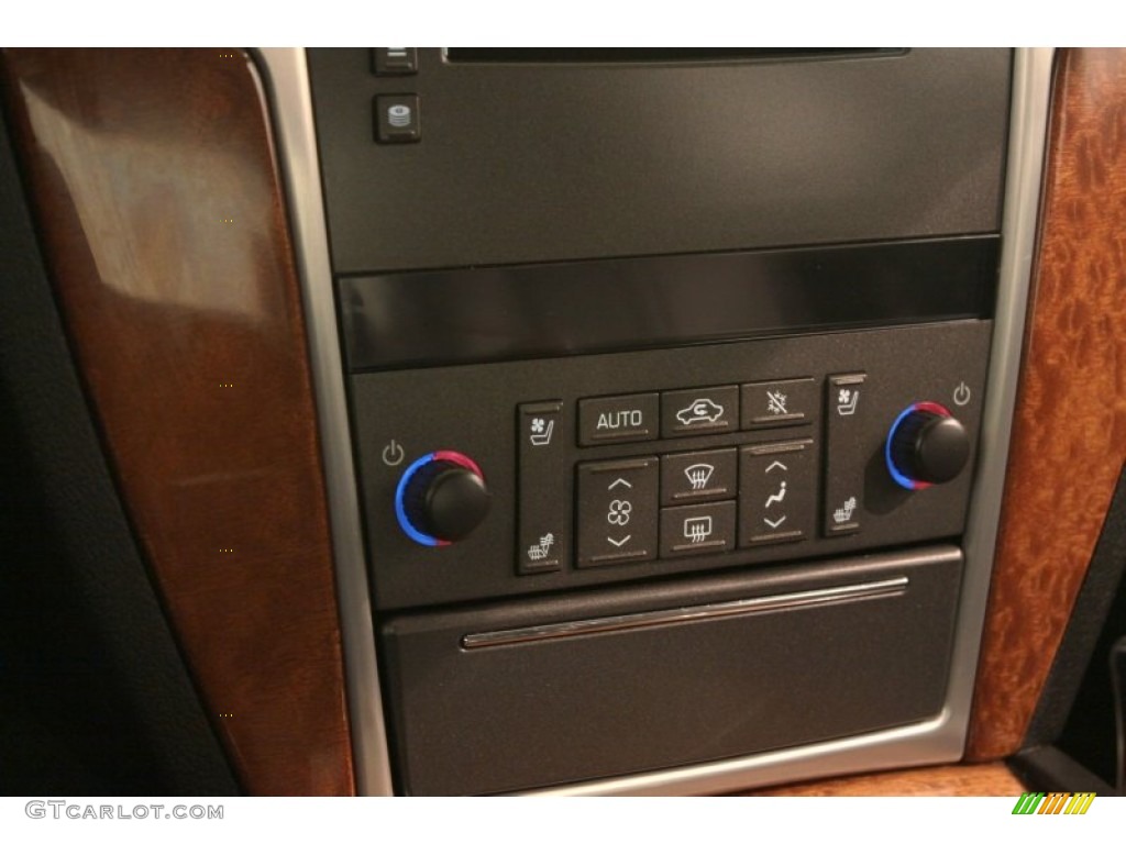 2009 STS 4 V6 AWD - Radiant Silver / Ebony photo #12