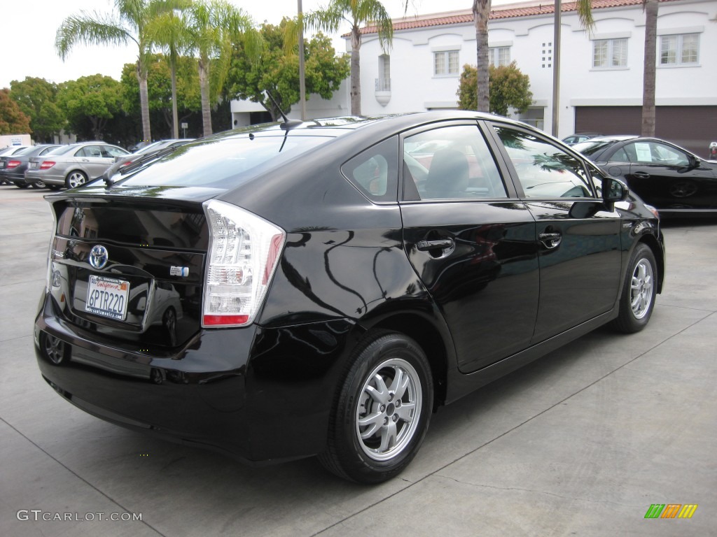 2010 Prius Hybrid III - Black / Dark Gray photo #2