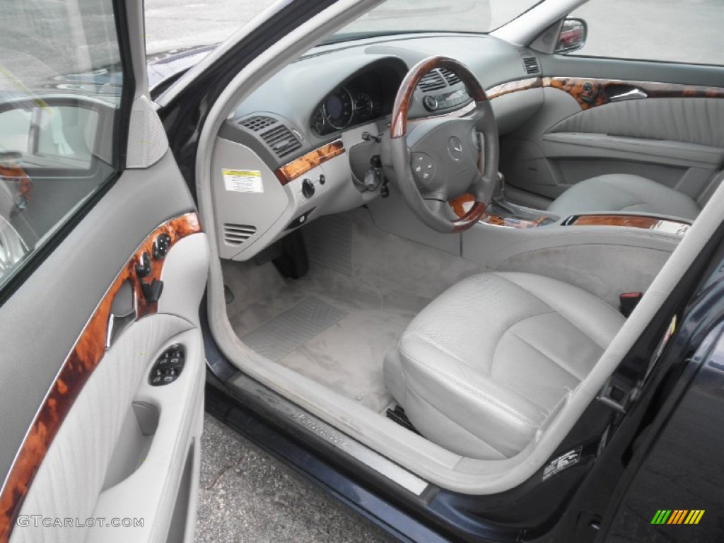 2005 E 500 Sedan - Midnight Blue / Stone photo #6
