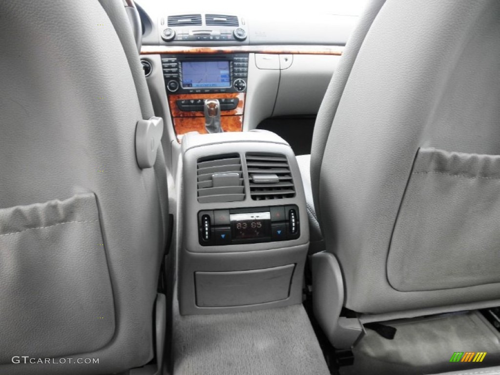 2005 E 500 Sedan - Midnight Blue / Stone photo #22