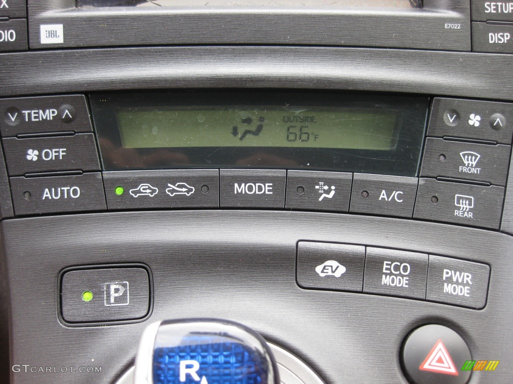 2010 Prius Hybrid III - Black / Dark Gray photo #12