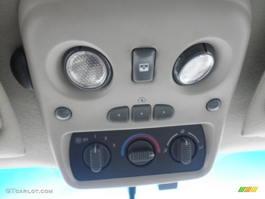 2001 Tahoe LT 4x4 - Onyx Black / Graphite/Medium Gray photo #14