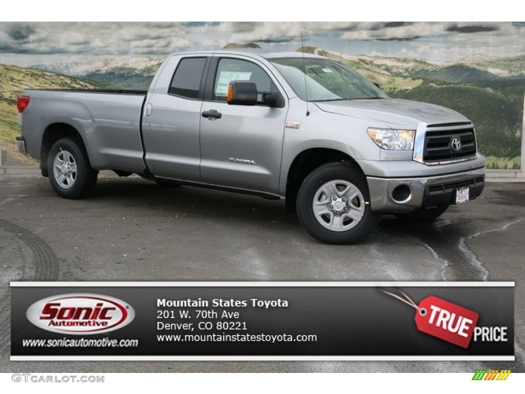 2013 Tundra Double Cab 4x4 - Silver Sky Metallic / Graphite photo #1