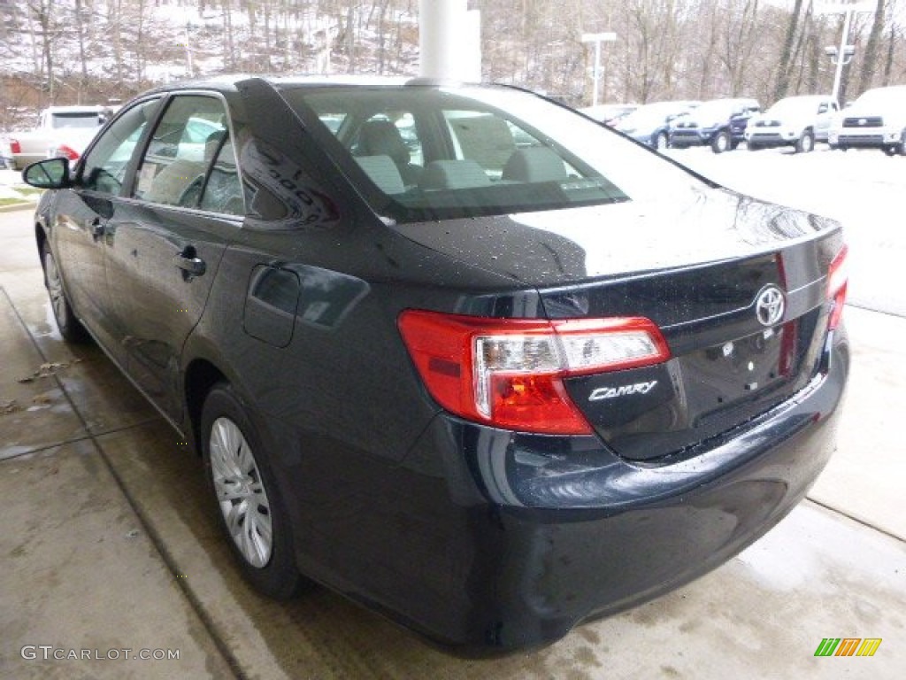 2013 Camry LE - Cosmic Gray Metallic / Ash photo #4