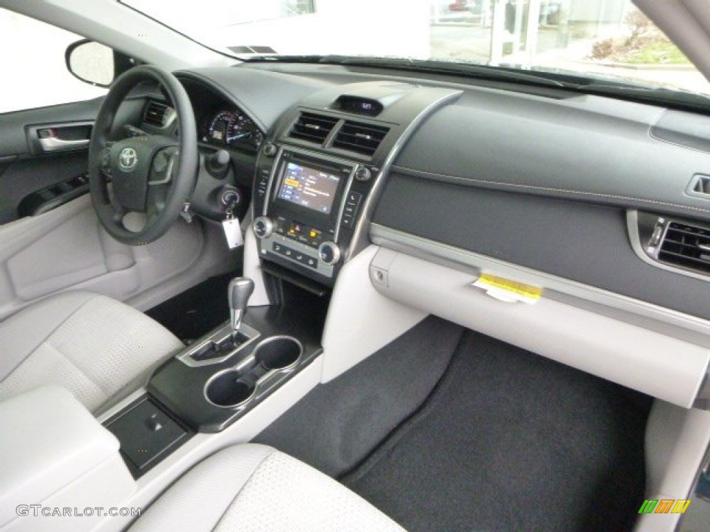 2013 Camry LE - Cosmic Gray Metallic / Ash photo #10