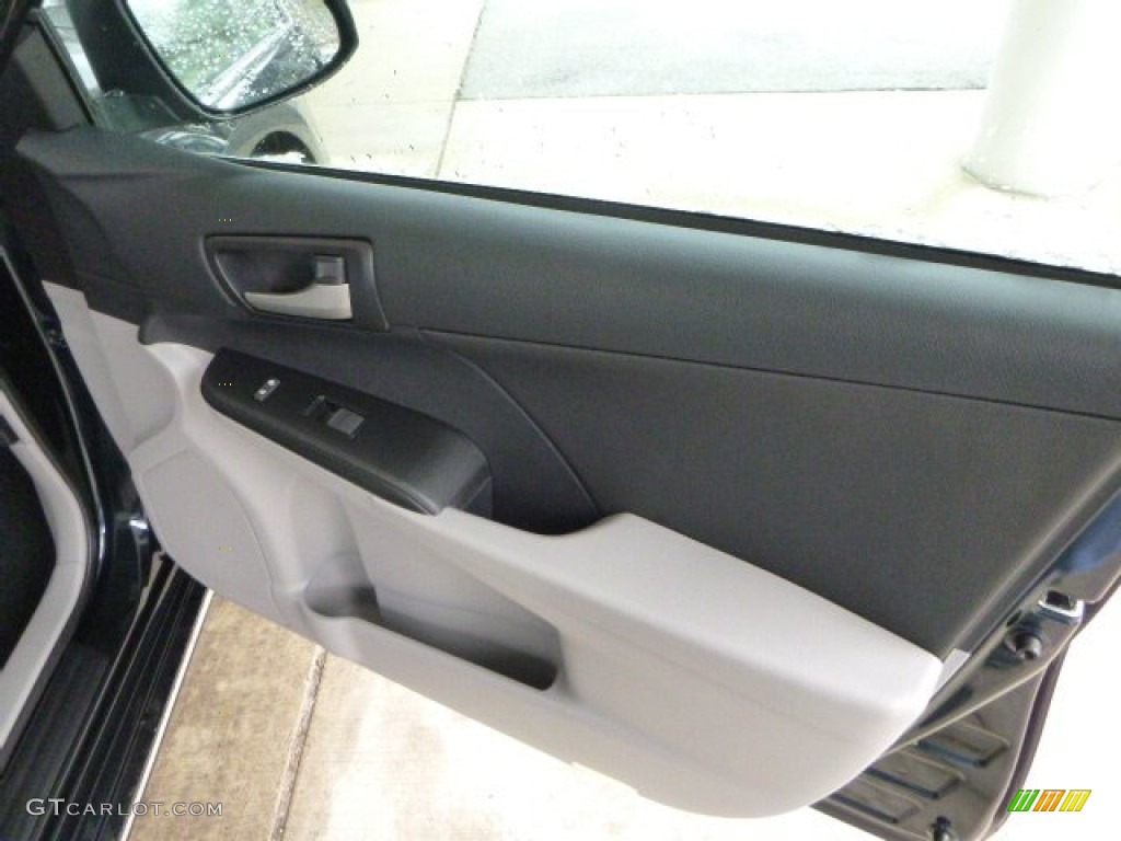2013 Camry LE - Cosmic Gray Metallic / Ash photo #11