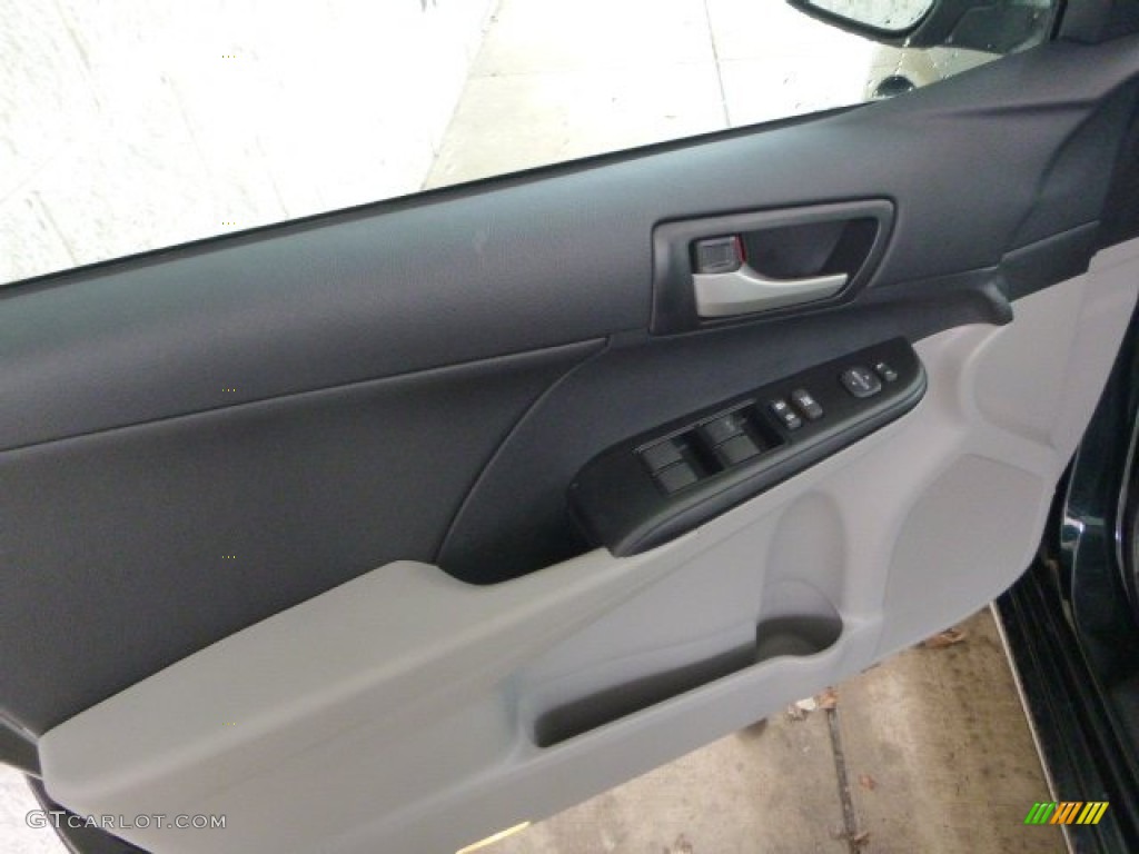 2013 Camry LE - Cosmic Gray Metallic / Ash photo #16