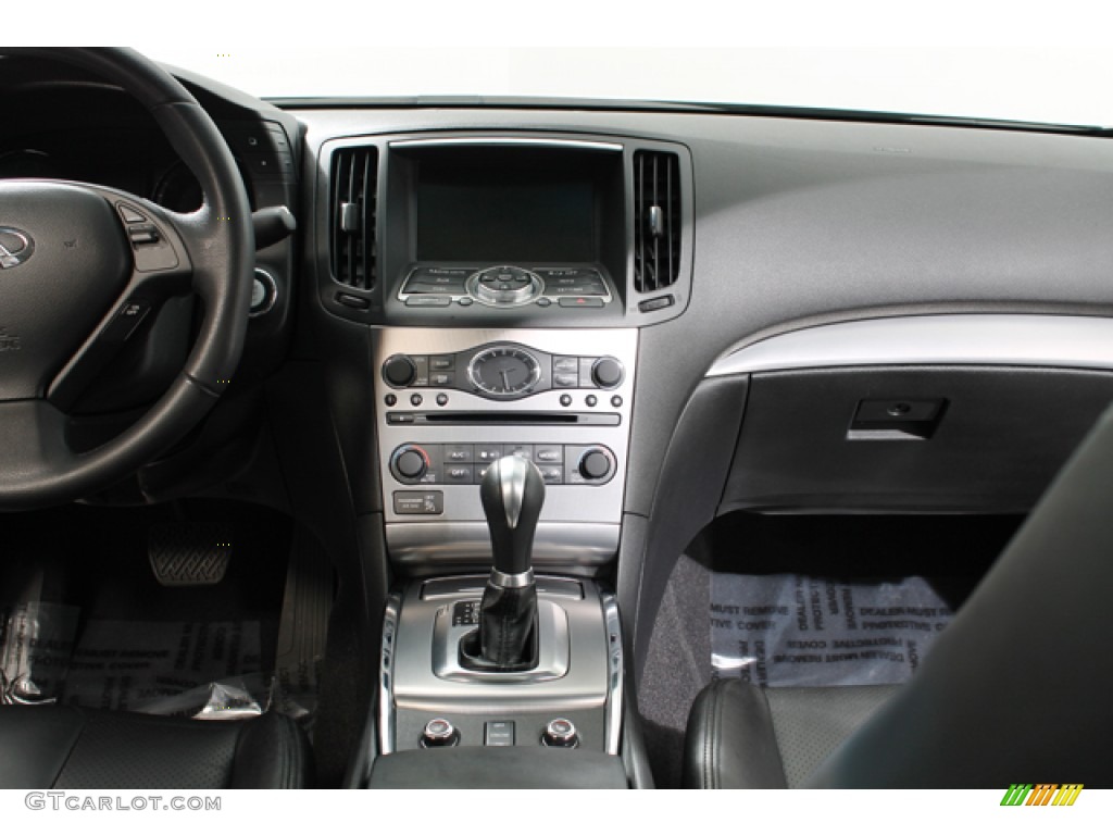 2010 G 37 x AWD Sedan - Liquid Platinum / Graphite photo #9