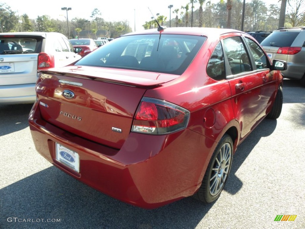 2010 Focus SES Sedan - Sangria Red Metallic / Charcoal Black photo #14