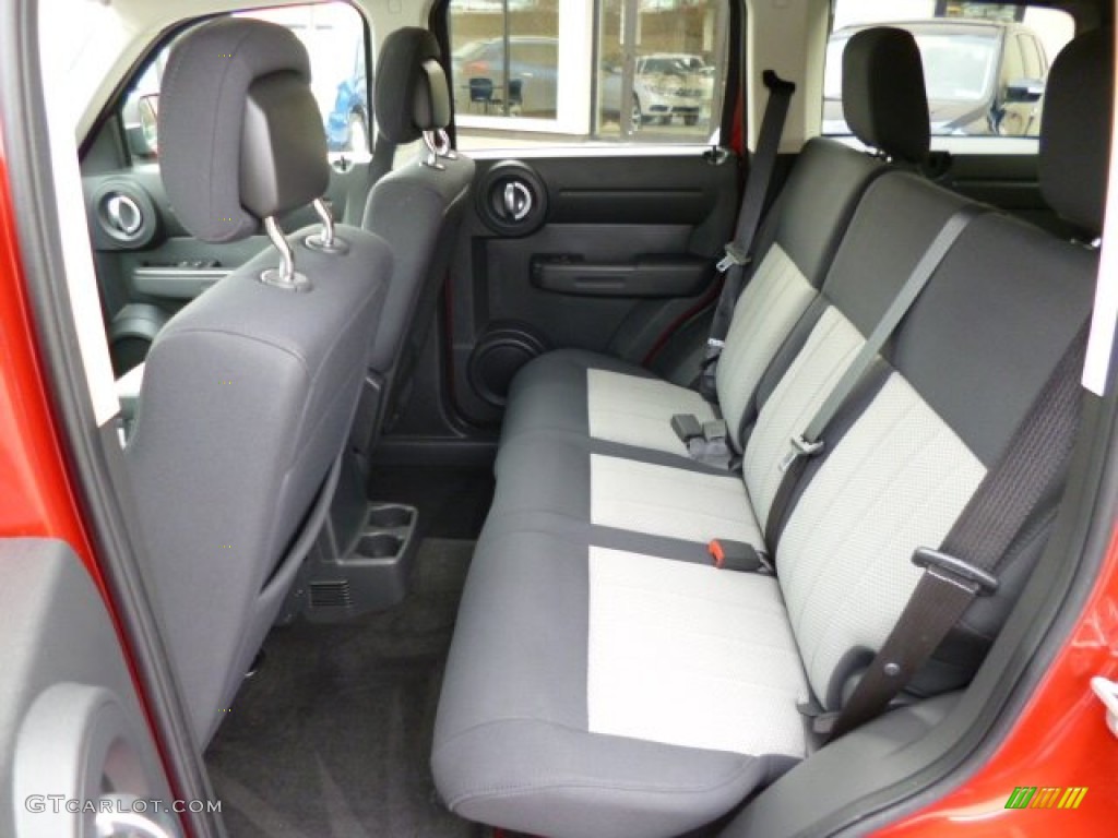 2010 Dodge Nitro Heat 4x4 Rear Seat Photos