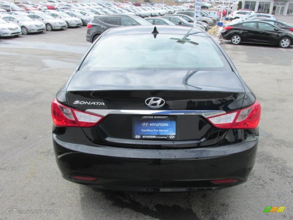 2011 Sonata GLS - Midnight Black / Gray photo #8