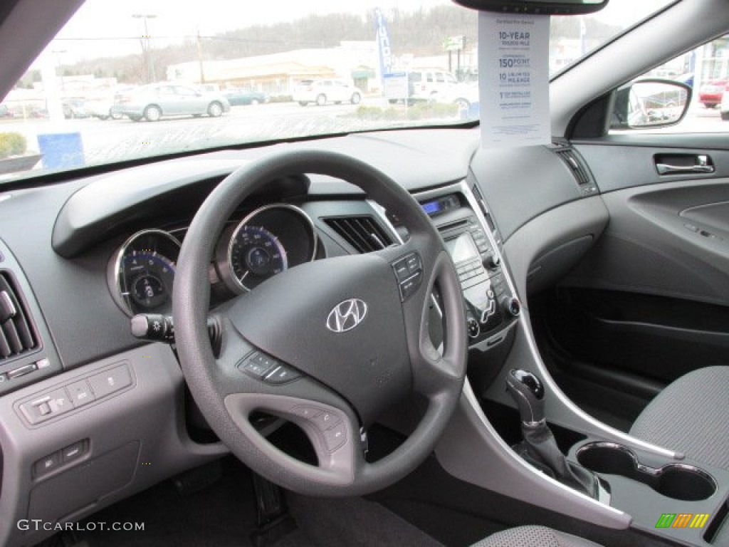 2011 Sonata GLS - Midnight Black / Gray photo #13