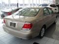 Desert Sand Mica - Camry LE Photo No. 2