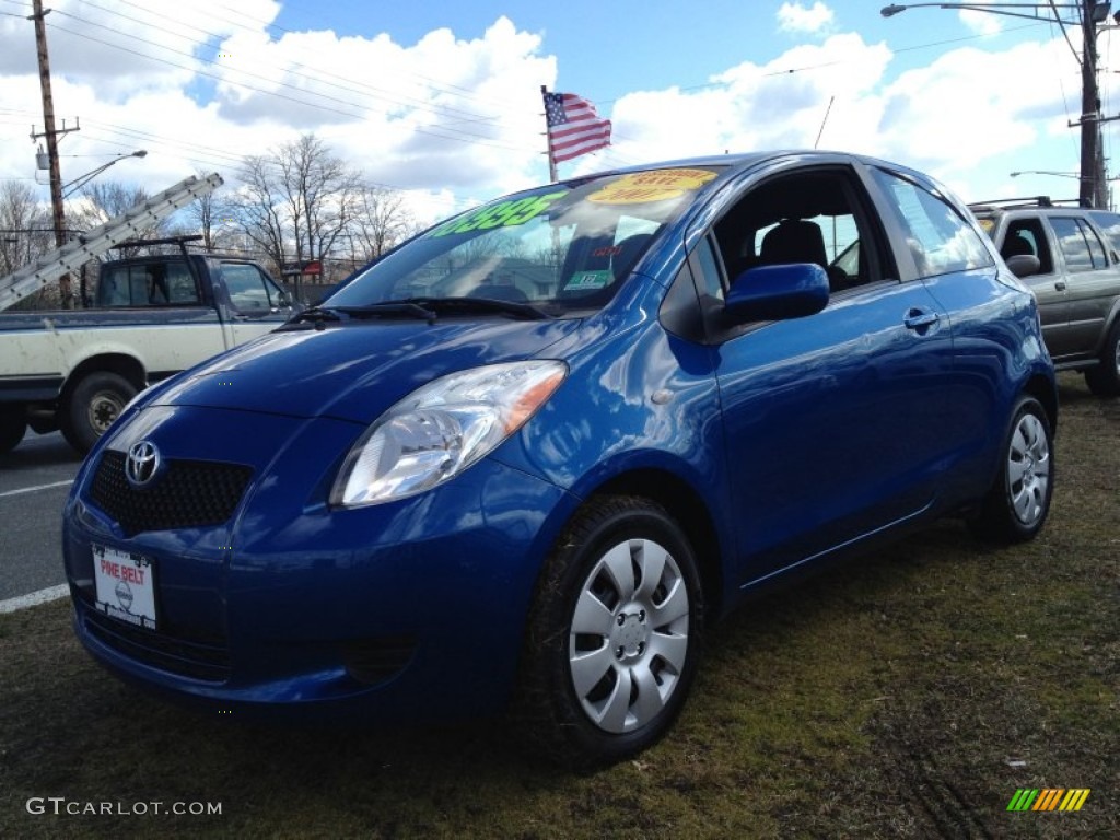 2007 Yaris 3 Door Liftback - Blazing Blue Metallic / Dark Charcoal photo #1