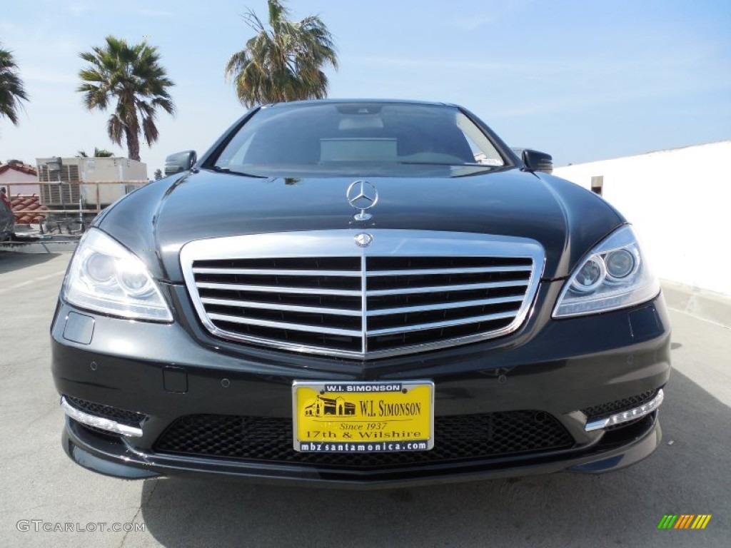 2013 S 550 Sedan - Magnetite Black Metallic / Black photo #2