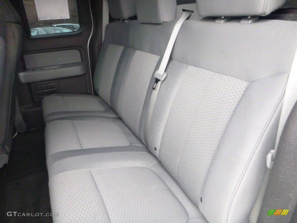 2011 F150 STX SuperCab 4x4 - Oxford White / Steel Gray photo #9