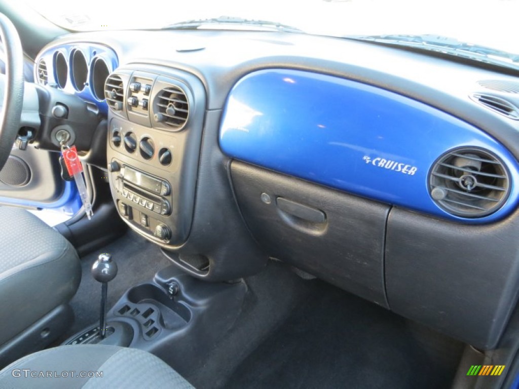 2005 PT Cruiser Touring Turbo Convertible - Midnight Blue Pearl / Dark Slate Gray photo #25