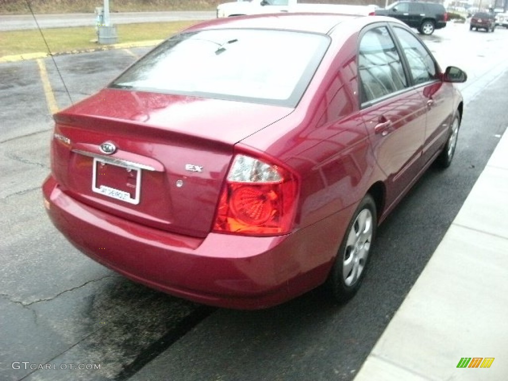 2006 Spectra EX Sedan - Radiant Red / Beige photo #4