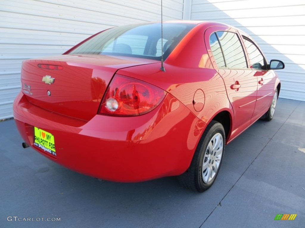 2010 Cobalt LT Sedan - Victory Red / Gray photo #4