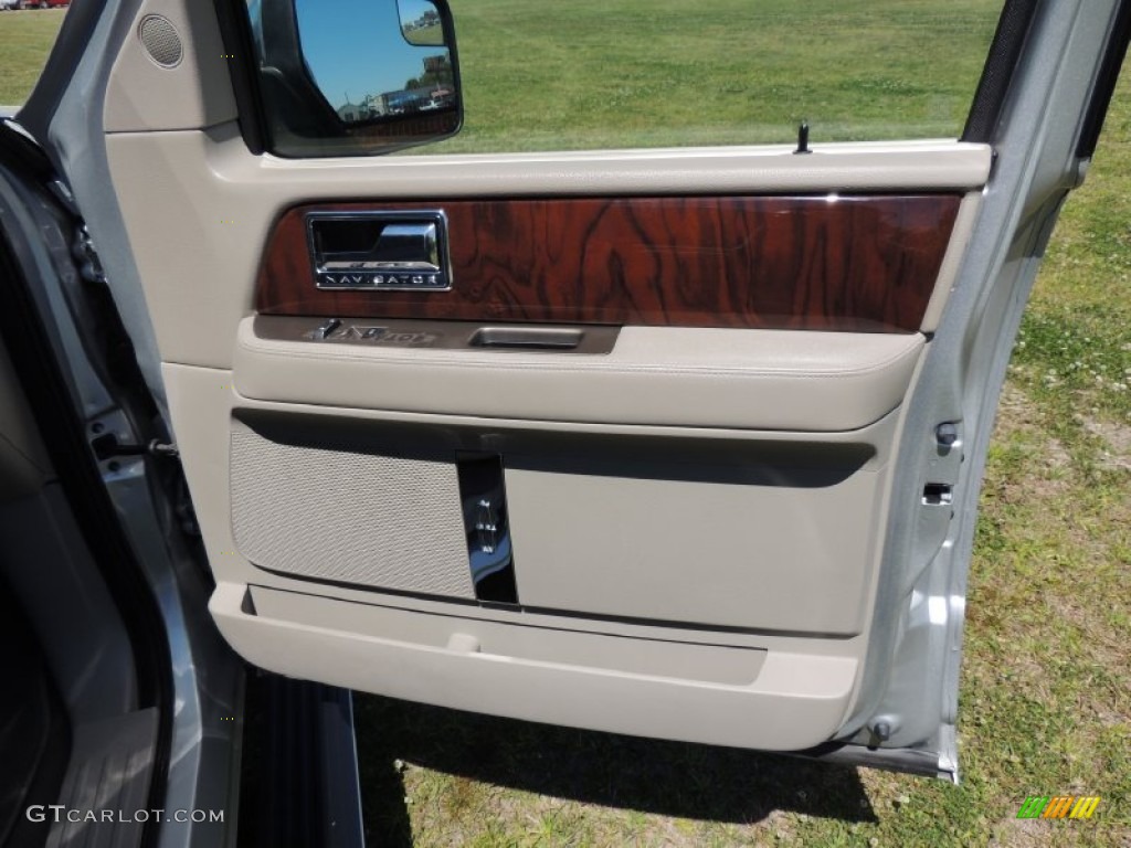 2013 Lincoln Navigator 4x2 Stone Door Panel Photo #78986065