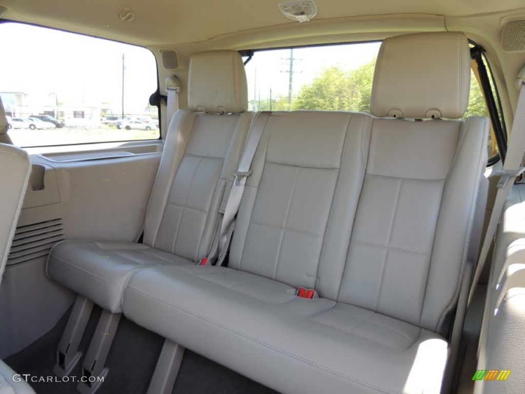 2013 Lincoln Navigator 4x2 Rear Seat Photo #78986188