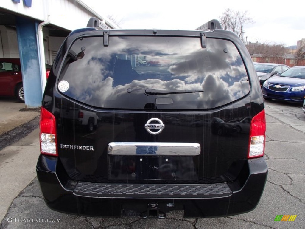 2006 Pathfinder S 4x4 - Super Black / Desert photo #7