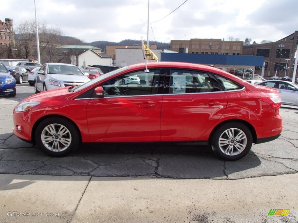 2012 Focus SEL Sedan - Race Red / Stone photo #5