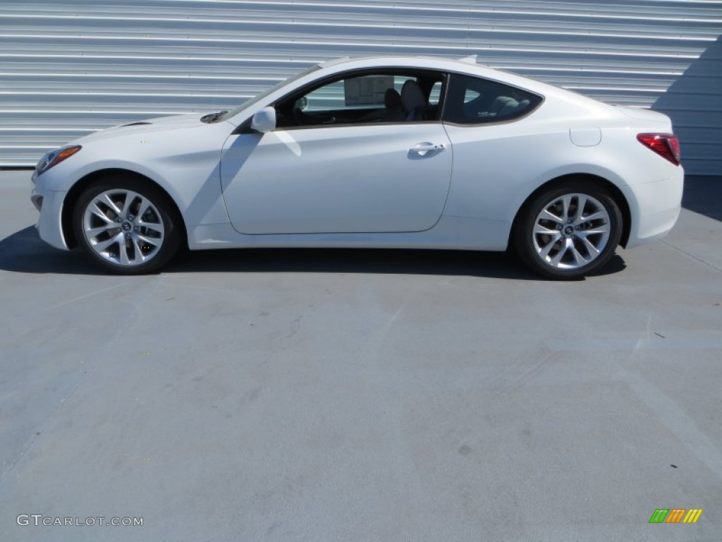 2013 Genesis Coupe 2.0T Premium - White Satin Pearl / Black Cloth photo #8