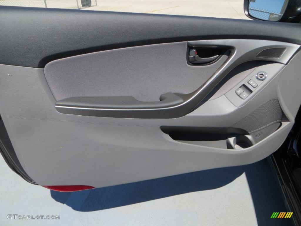 2013 Elantra Coupe GS - Black Noir Pearl / Gray photo #18
