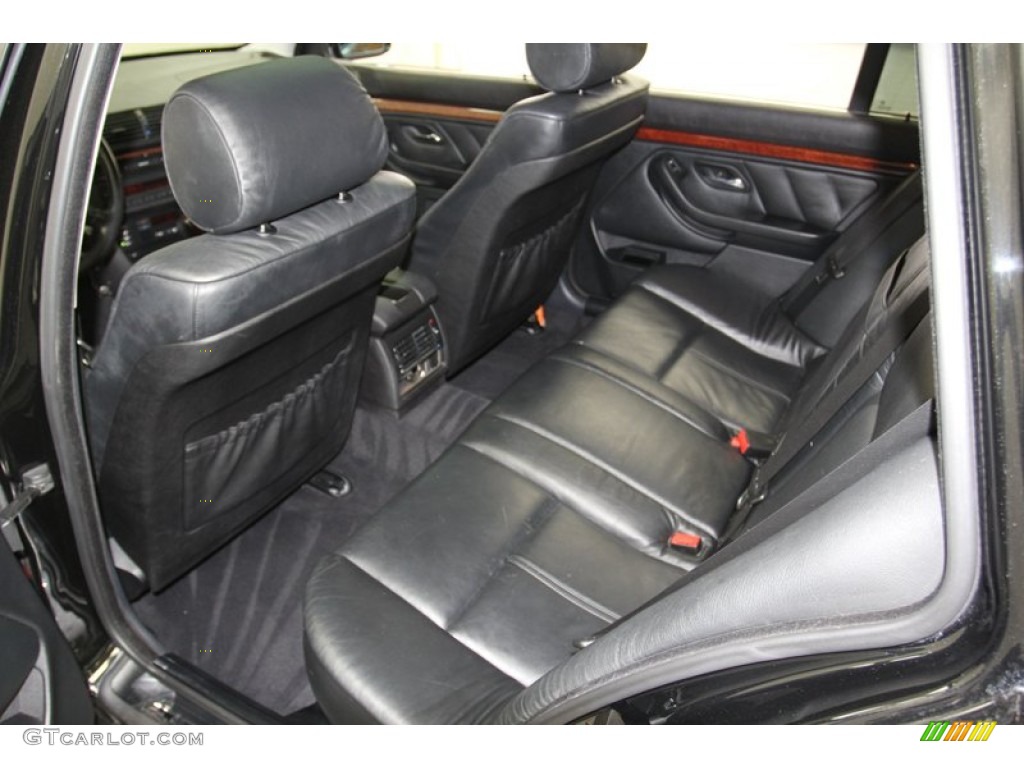 Black Interior 2000 BMW 5 Series 528i Wagon Photo #78992308