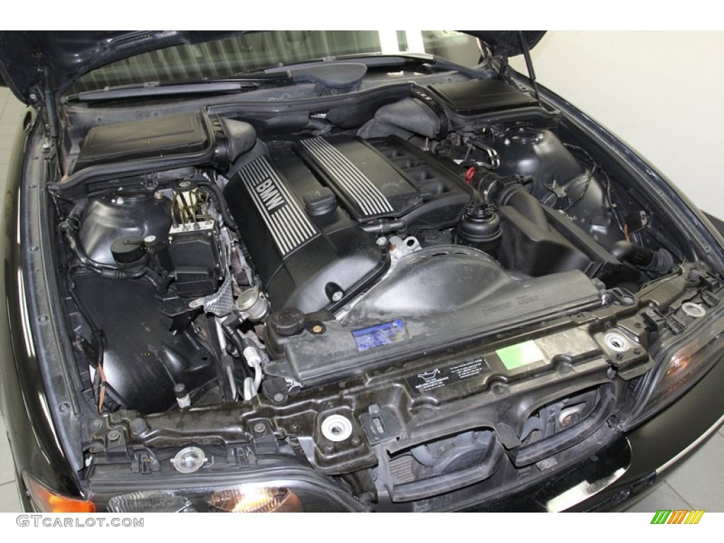 2000 BMW 5 Series 528i Wagon 2.8L DOHC 24V Inline 6 Cylinder Engine Photo #78992374