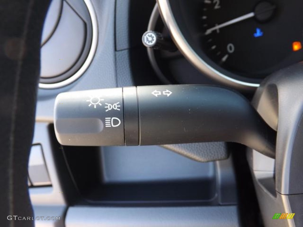 2013 MAZDA5 Sport - Crystal White Pearl / Sand photo #19