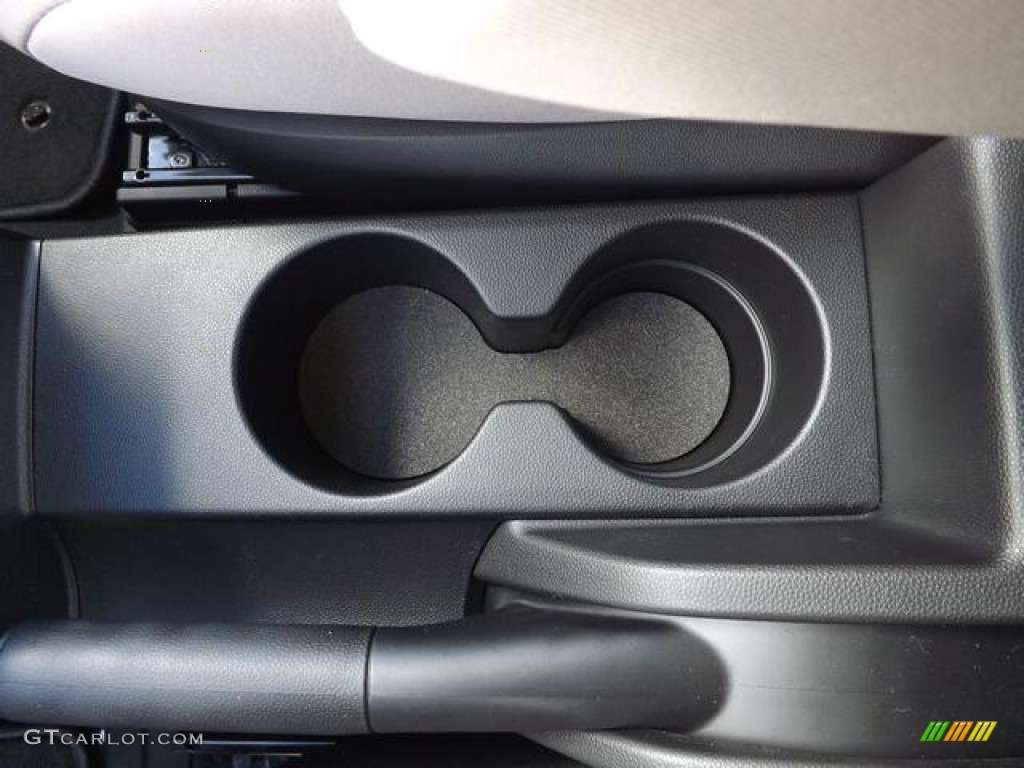 2013 MAZDA5 Sport - Crystal White Pearl / Sand photo #21