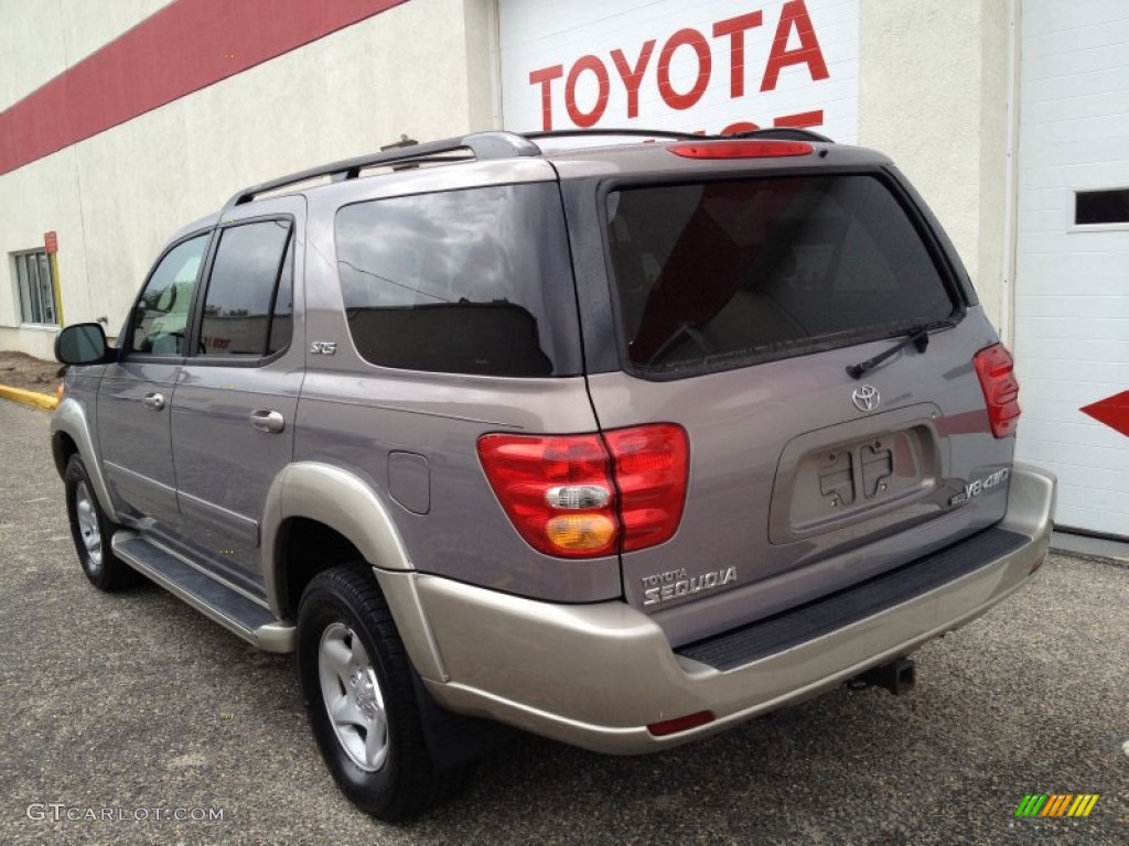 2001 Sequoia SR5 4x4 - Thunder Gray Metallic / Charcoal photo #4