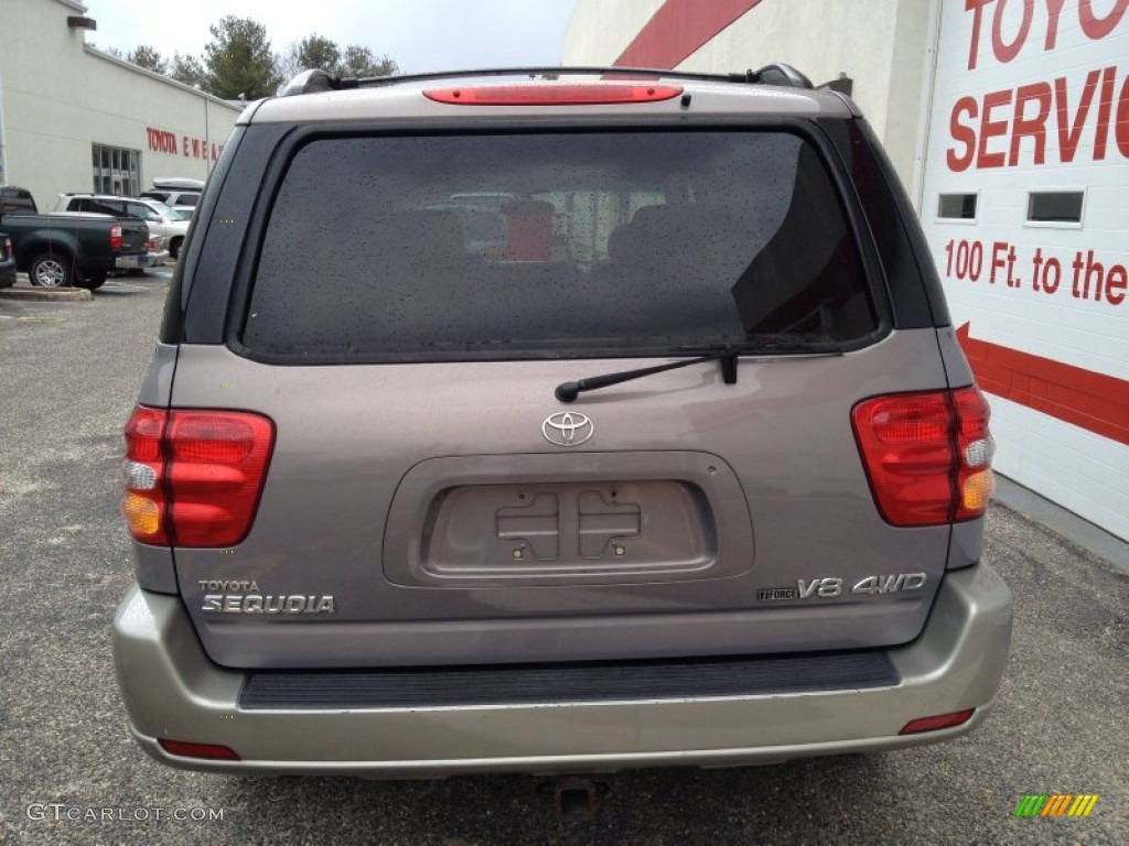 2001 Sequoia SR5 4x4 - Thunder Gray Metallic / Charcoal photo #5