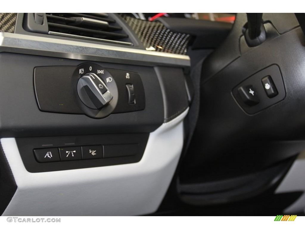 2012 BMW M6 Convertible Controls Photo #79000540