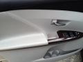 Classic Silver Metallic - Venza V6 Photo No. 12