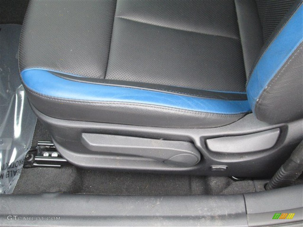 2013 Hyundai Veloster Turbo Front Seat Photo #79001512