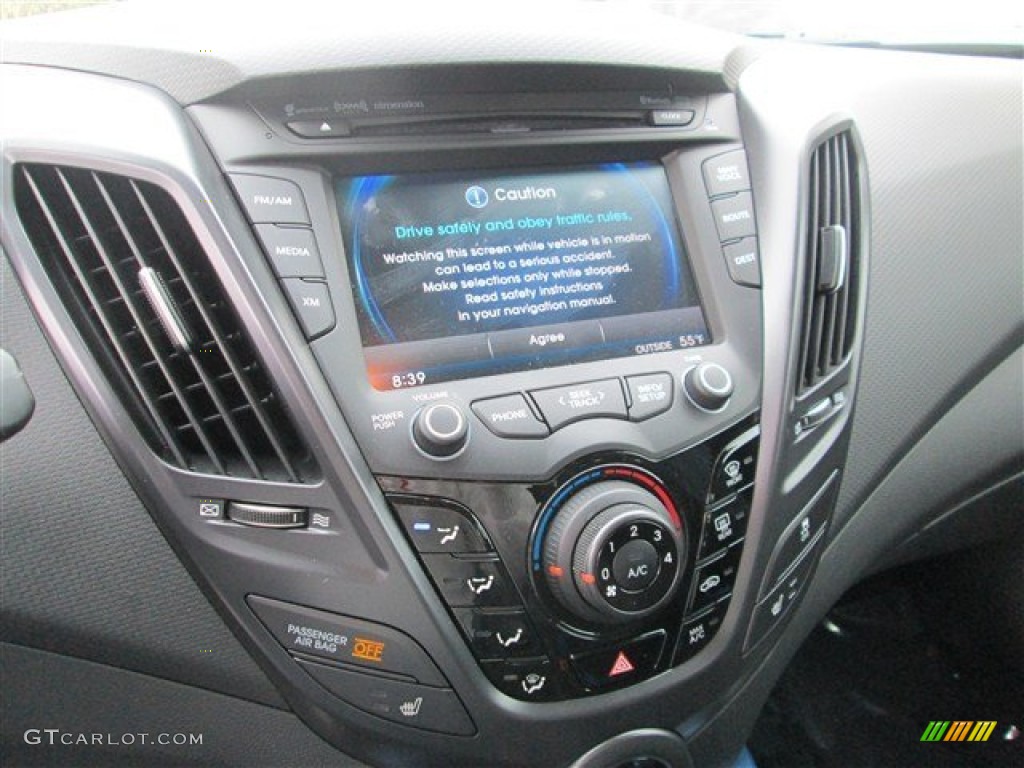 2013 Hyundai Veloster Turbo Controls Photo #79001611