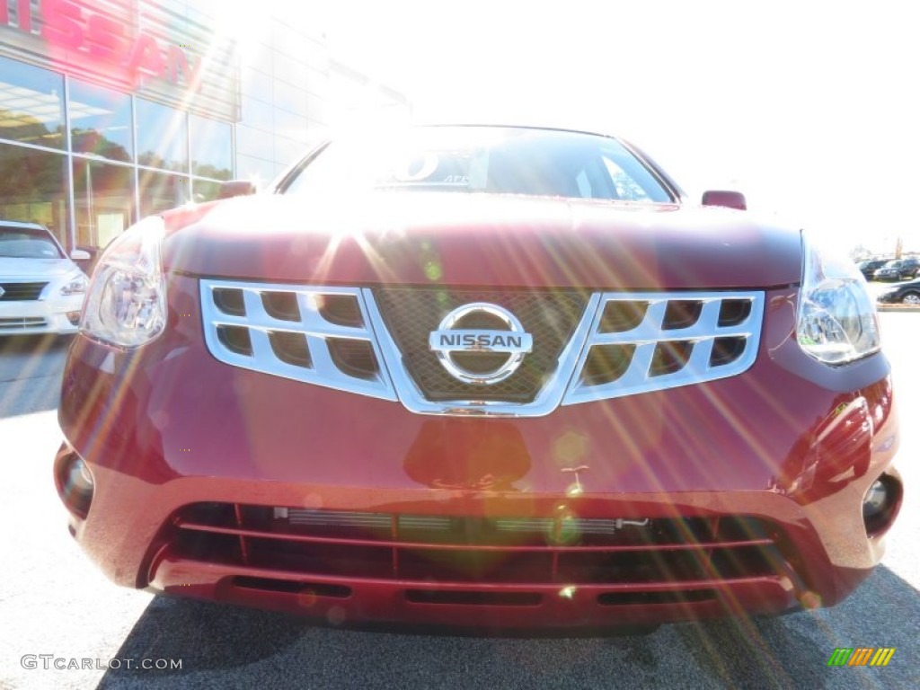 2013 Rogue S - Cayenne Red / Black photo #7