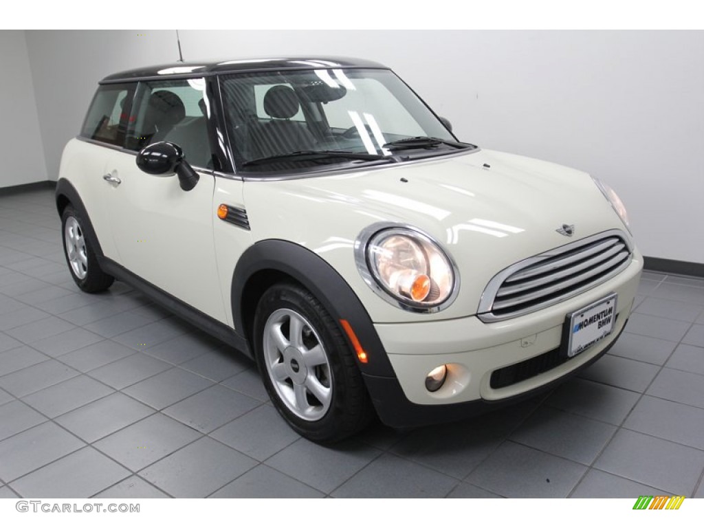Pepper White Mini Cooper