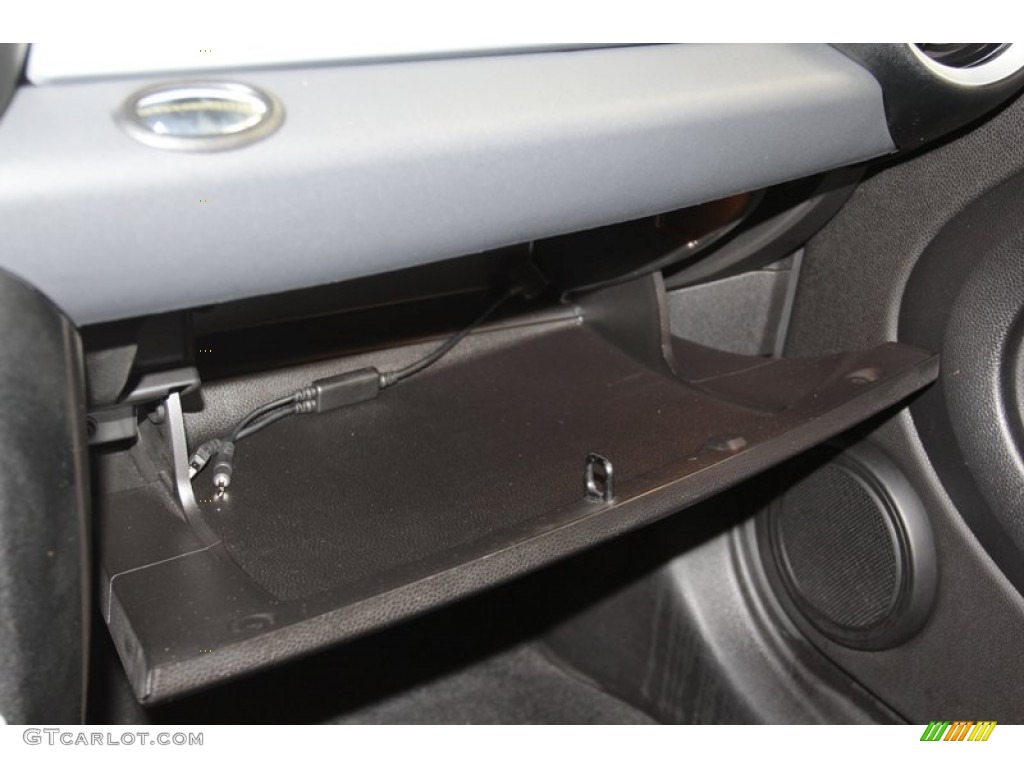 2010 Cooper Hardtop - Pepper White / Grey/Carbon Black photo #16